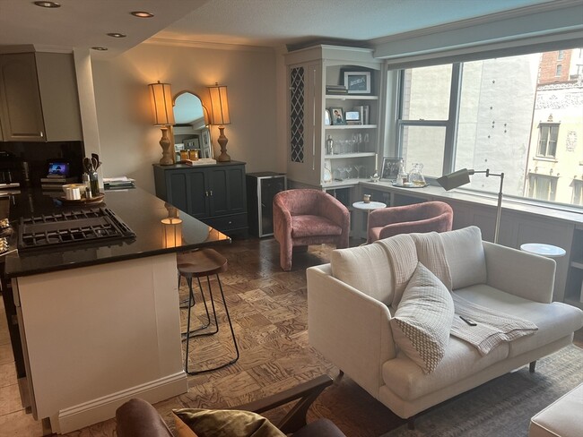 Building Photo - 151 Tremont St Unit 9C Rental