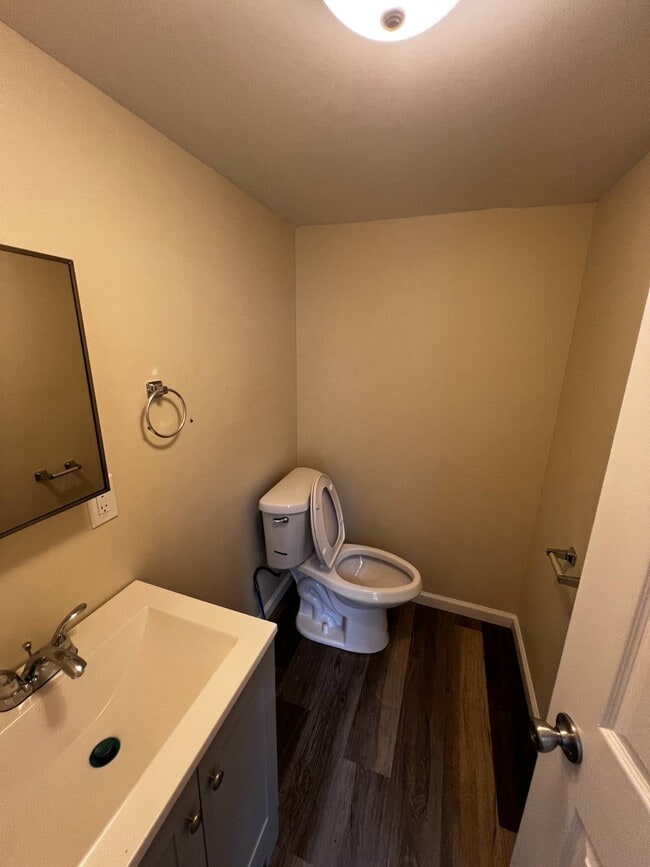 Photo - 116 Hussey Mhp Ln