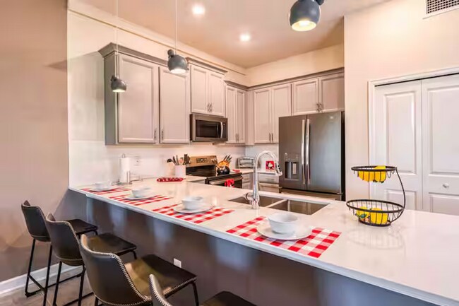 Photo - Beautiful 2 Bedroom, 2 Bathroom Davenport Home!