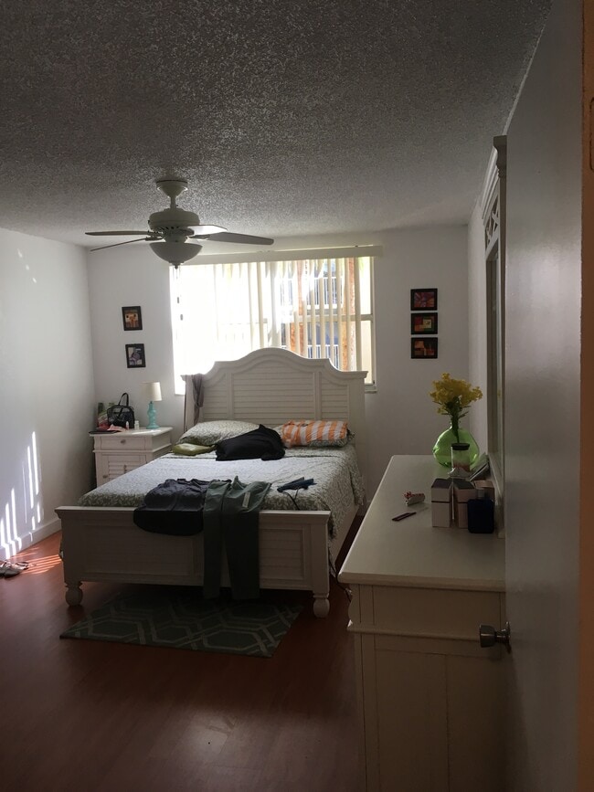 Photo - 8215 Lake Dr Unit 8215 Lake Drive Apt 307