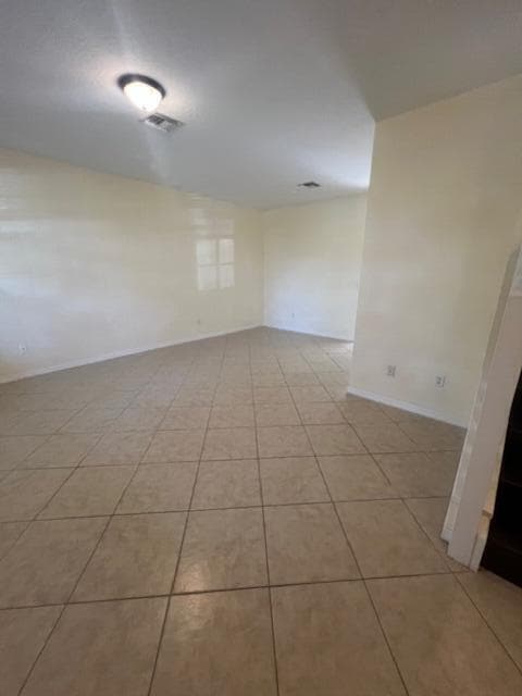 Photo - 211 E Thatch Palm Cir