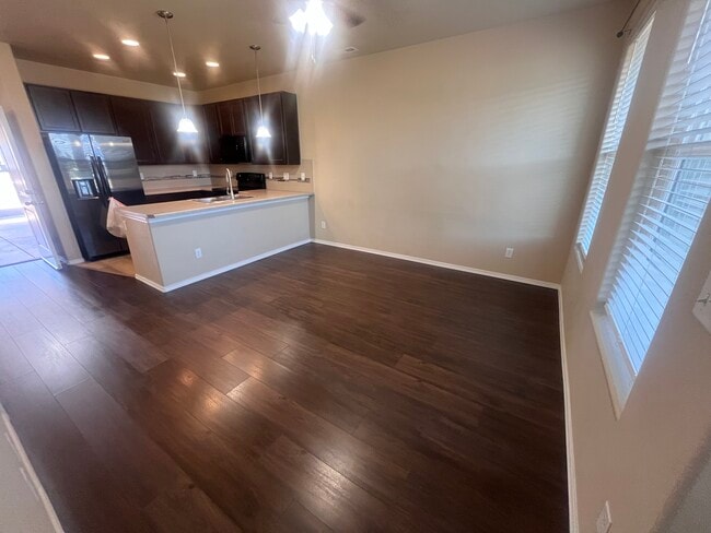 Building Photo - 8183 Confluence Pt Rental