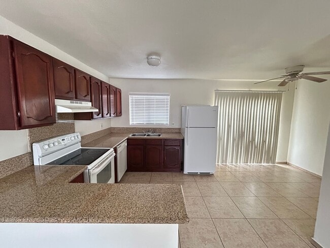 Photo - Garden Ln Unit #D