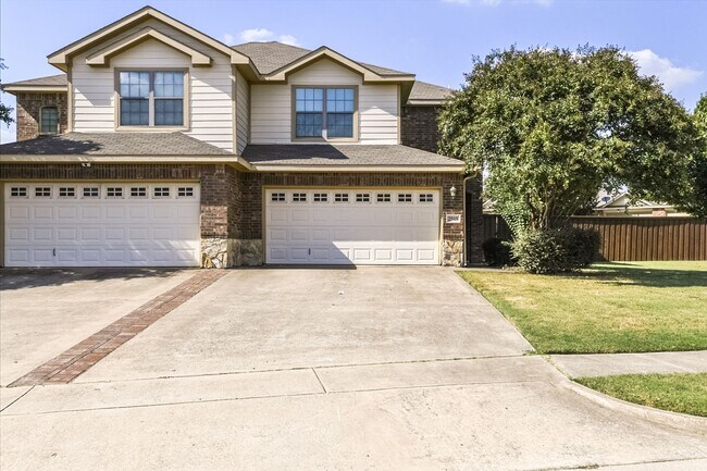 Beautiful 3 Bedroom, 2.5 Bath duplex locat... - Beautiful 3 Bedroom, 2.5 Bath duplex locat...