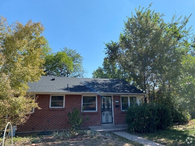 Building Photo - 3140 S Corona St Rental