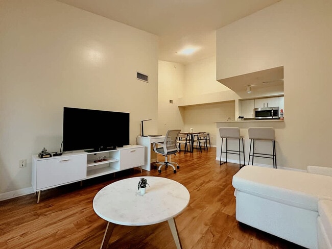 631 SW 111th Ln Unidad SI ID1317403P