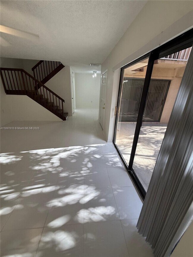 Photo - 738 Mill Valley Pl