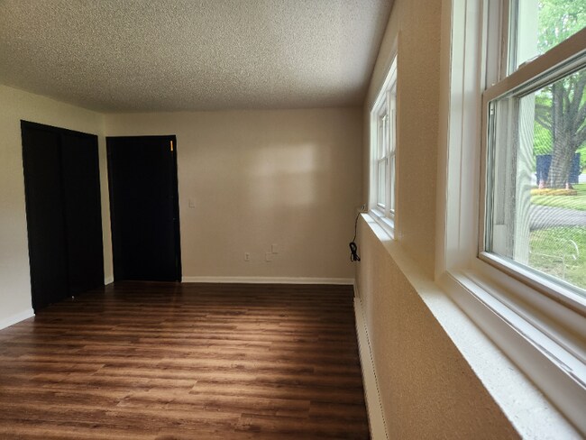 Photo - 17-37 Kudlack Rd Unidad 25B