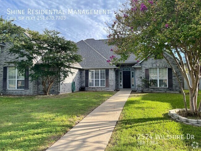 Building Photo - 2524 Wilshire Dr Rental