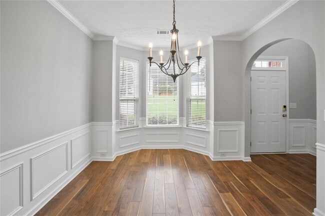 Photo - 2643 Whispering Pines Dr SW