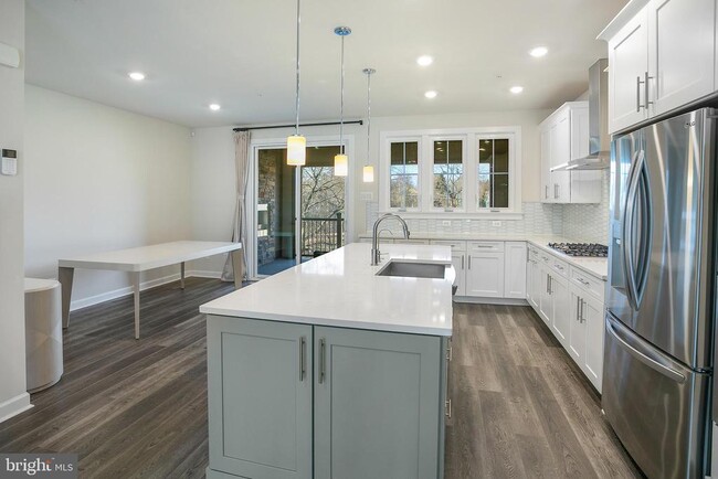 Photo - 6725 24th Ct N