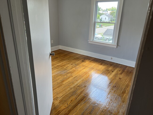 Photo - 1332 Custer St