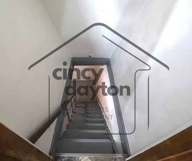 Photo - 1654 Suman Ave