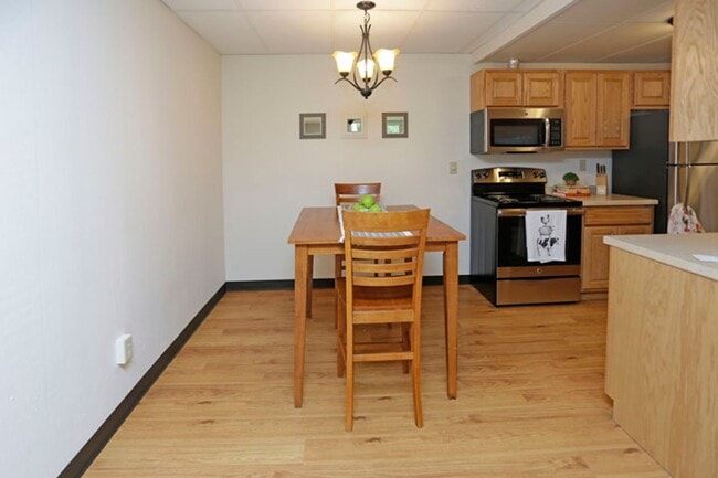 Photo - Ridgewood Apartments