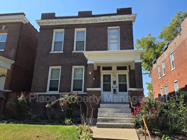 Building Photo - 736 Dover Pl