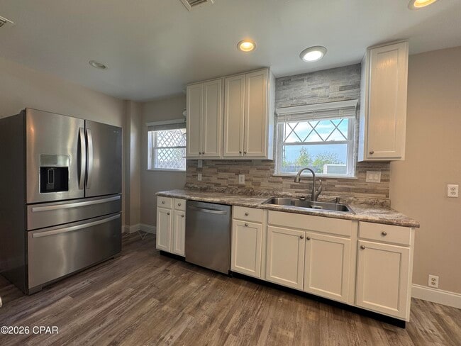 Photo - 607 Plantation Ct