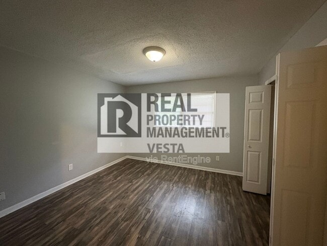 Photo - 131 Wall St Unit 103