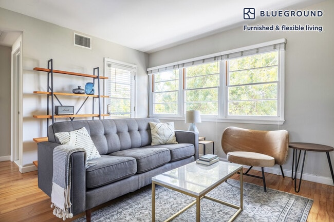 Photo - 1406 Elkgrove Cir Unit FL2-ID414