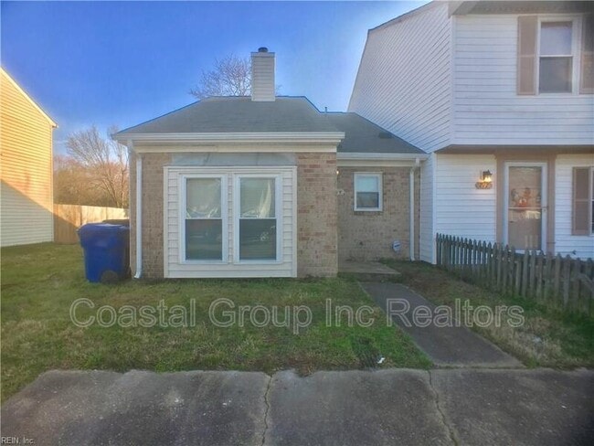 Building Photo - 715 Wolftrap Ln