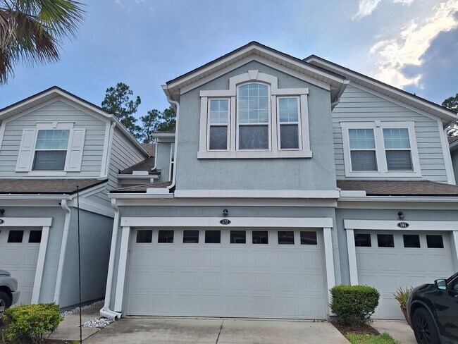 Building Photo - Townhome in Durbin Crossing