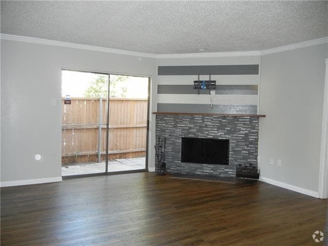 Building Photo - 887 Dublin Dr Unit A Rental