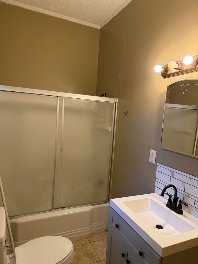 Photo - 603 N Highland Ave