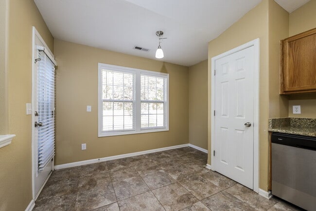 Photo - 2012 Embark Dr