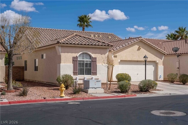 Photo - 10530 Santerno St