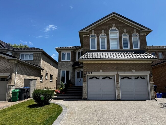 Building Photo - 5503 Landsborough Av Unit Upper