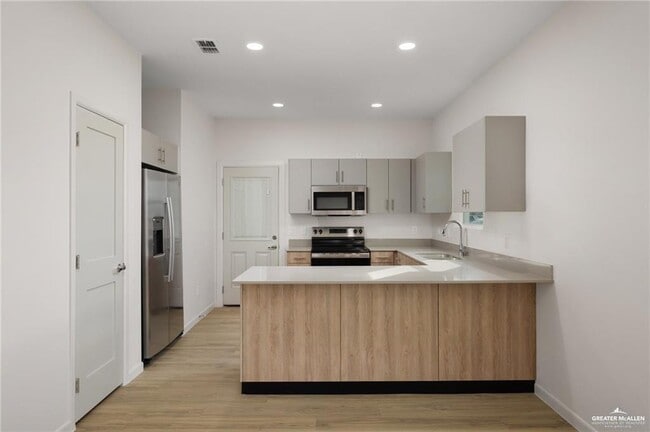 Photo - 10 Clarence Dr Unidad 1