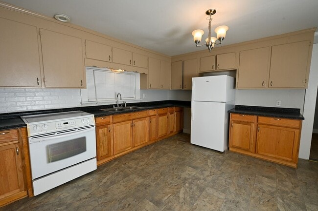 Photo - Charming 2BR / 2BA Home with Front Porch & Large Private Yard