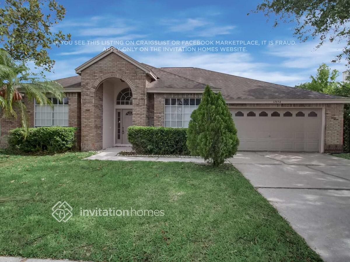Photo - 12654 Newfield Dr House