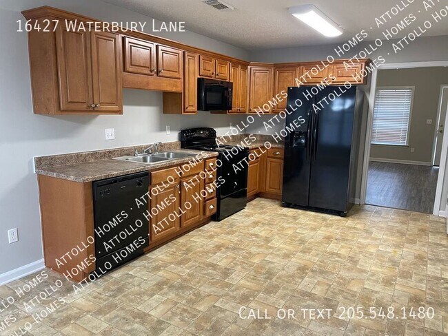 Photo - 16427 Waterbury Ln