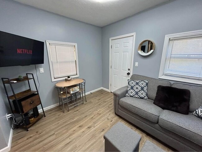 Photo - 349 Berea St