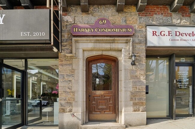 Photo - 69 Harney Rd