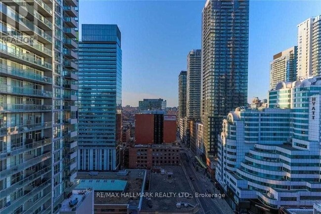 Photo - 88 Blue Jays Way Unit 2201