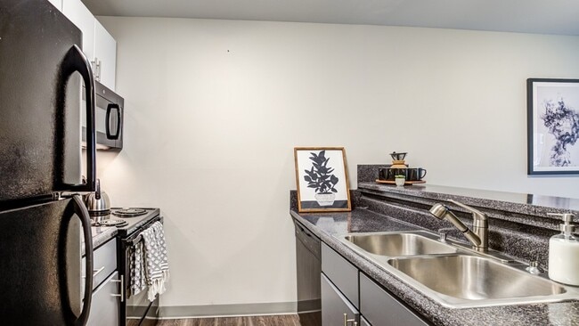 Photo - The Social West®