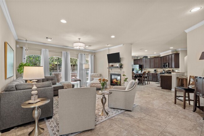 Photo - 1408 S Friendswood Dr