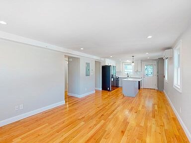 91 Metropolitan Ave Unit 2,,Roslindale,,
