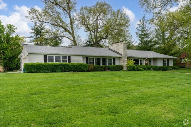 Building Photo - 31 S Tealwood Dr Rental