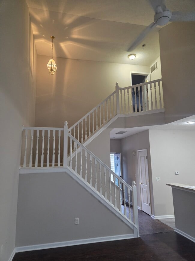 Photo - 770 Mystic Pointe Dr Unidad 770