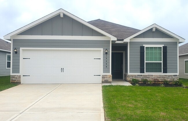 Building Photo - 15450 Maple Ter Dr Rental