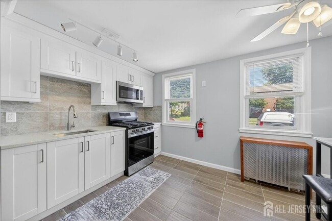 Photo - 513 Brooklawn Ave Unit B1