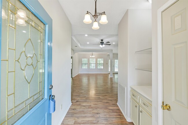 Building Photo - 165 Magnolia Bend