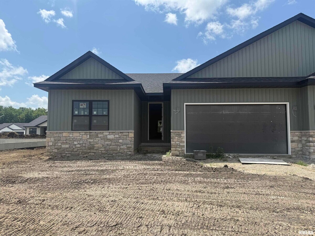 Photo - 1703 Blenheim Dr