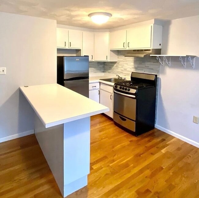 Photo - 145 Princeton St Unit 2