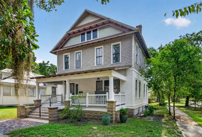 Photo - 516 N 4th St