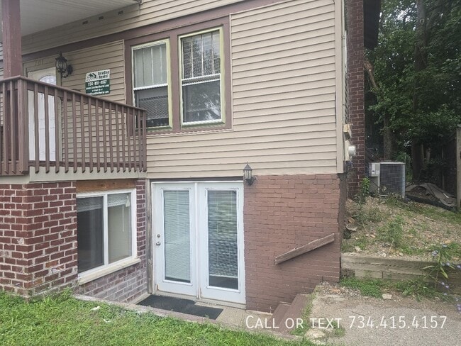 Photo - 707 S Division St Unit 1