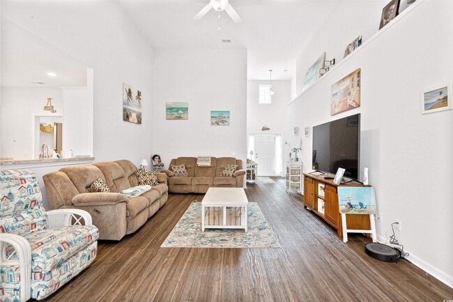 Photo - 840 Windsor Rose Dr