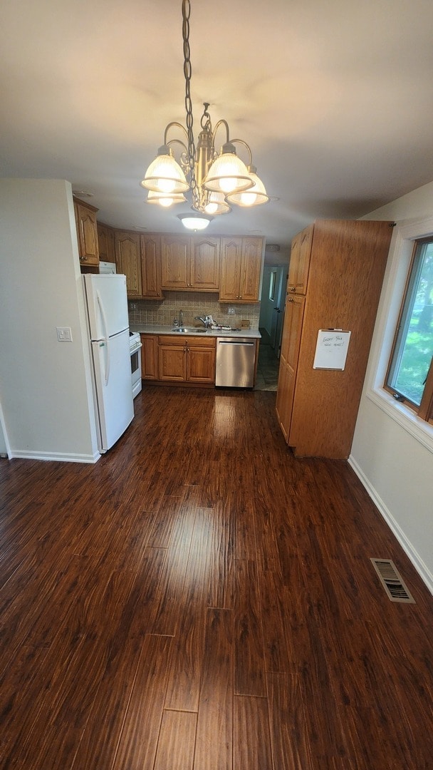 808 S Cedarcrest Dr